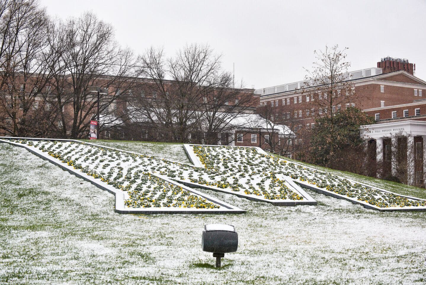 M Circle with snow