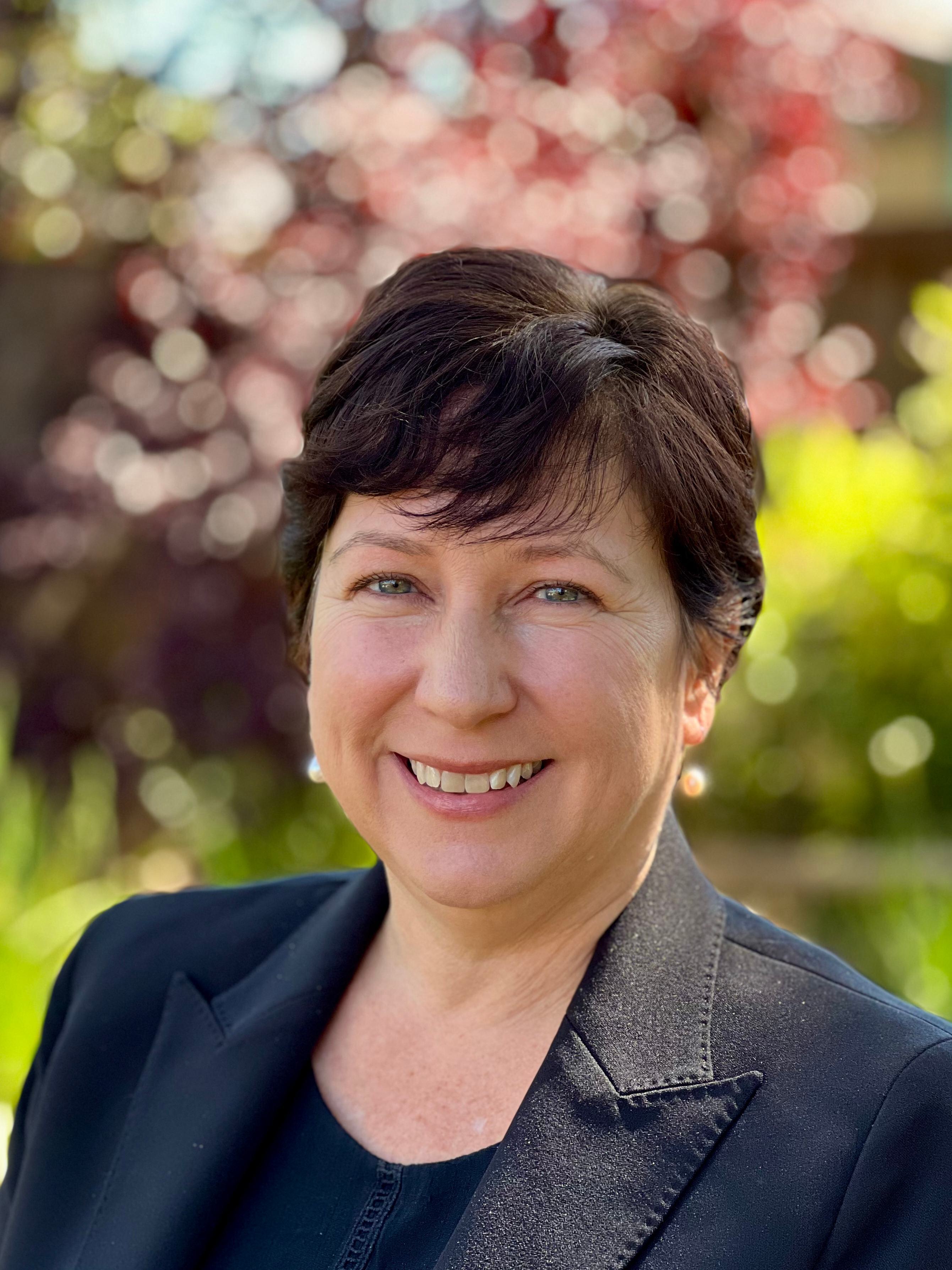 Headshot of Dr. Susan Rivera