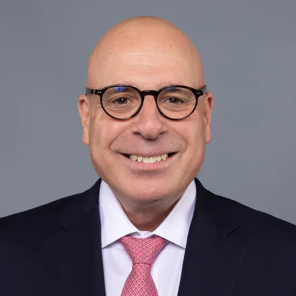 Photo of Ross Lewin